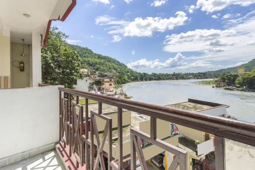 Hotel Surya Laxman Jhula Rishīkesh Exterior foto